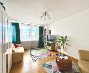 Jasne 3- pokojowe mieszkanie z dużym balkonem 