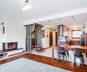 Dom - Kraków - Dębniki - Ul. Wielkanocna 