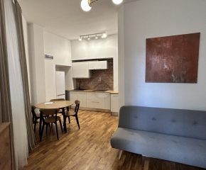 Kraków – Stare Miasto – ul. Sarego - 25 m²