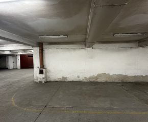 Kraków – Olsza ul. Sadowa – miejsce postojowe w garażu podziemnym