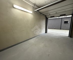 Garaż oraz komórka lokatorska w świetnej lokalizacji