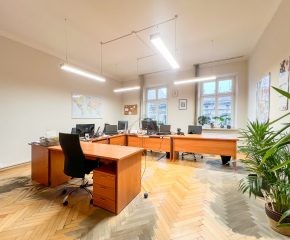 4-pokojowy lokal na wynajem w Centrum - 100 m2 - ul. Szlak