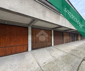 Garaż Bronowice ul. Na Błonie 