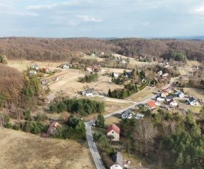 Działka budowlana przy lesie 20 arów - Mników