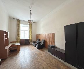 2-pokojowe mieszkanie do remontu - Al. Mickiewicza