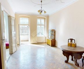 4 pokoje, mieszkanie na sprzedaż