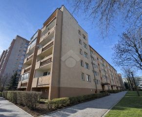 2 pokoje| osobna kuchnia| loggia 