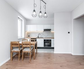 Trzypokojowe mieszkanie z balkonem na wynajem