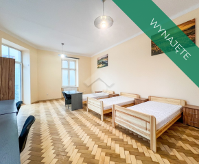 Mieszkanie po remoncie z balkonem - ul. Krowoderska 