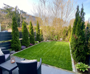 Kawalerka z dużym ogrodem