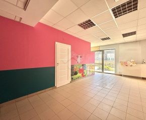 Kraków – os. Dywizjonu 303 – lokal Usługowy w świetnej lokalizacji
