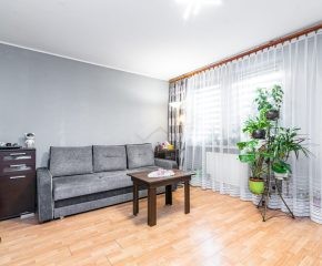 Myśliwska | 2 pokoje | 54 m² | osobna kuchnia | piwnica 