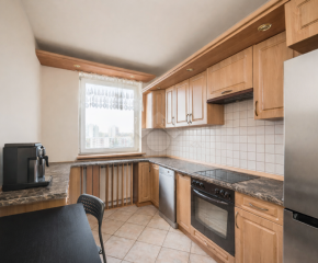 Dwupokojowe mieszkanie z oddzielną kuchnią na wynajem