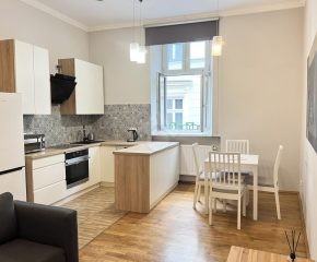 Kraków – Stare Podgórze – ul. Celna – 43,4 m2