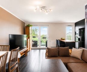 77 m² z widokiem na zieleń | Garaż | 2018 | Kurdwanów