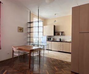 Kraków – Kątowa - jednopokojowe mieszkanie blisko Ronda Mogilskiego