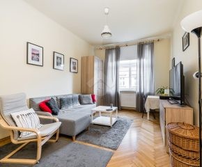 Przestronne mieszkanie z balkonem - 2 oddzielne pokoje - ul. Szlak