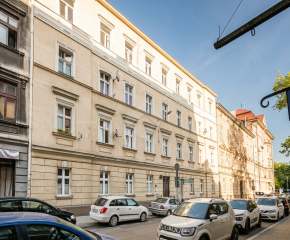 Dwupoziomowy apartament 5 min od Rynku Głównego - 3 pokoje - ul. Asnyka