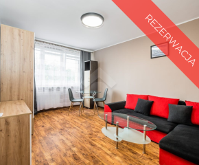 36.8m2 | 2 pokoje | Jasna kuchnia | 4 piętro 