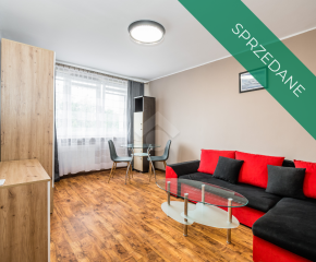 36.8m2 | 2 pokoje | Jasna kuchnia | 4 piętro 