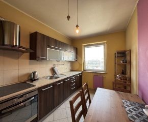 Przewóz | 1 pokój | 34 m² | 3 piętro | do remontu 