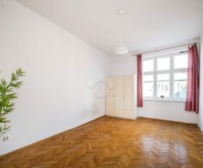 Lokal użytkowy na wynajem przy Rynku Dębnickim