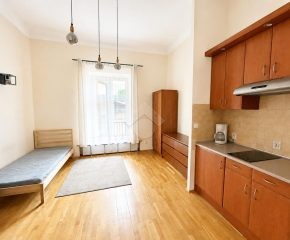 Kraków – Wesoła – ul. św. Łazarza – 24 m²