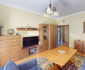 Kraków – Nowa Huta – os. Hutnicze – 64 m²