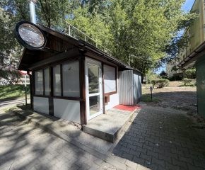 Wolnostojący lokal usługowy na sprzedaż!