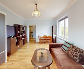 Kraków – Nowa Huta – os. Hutnicze – 35,5 m²