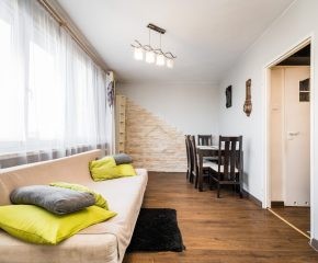 2 pokoje | osobna kuchnia | piwnica 
